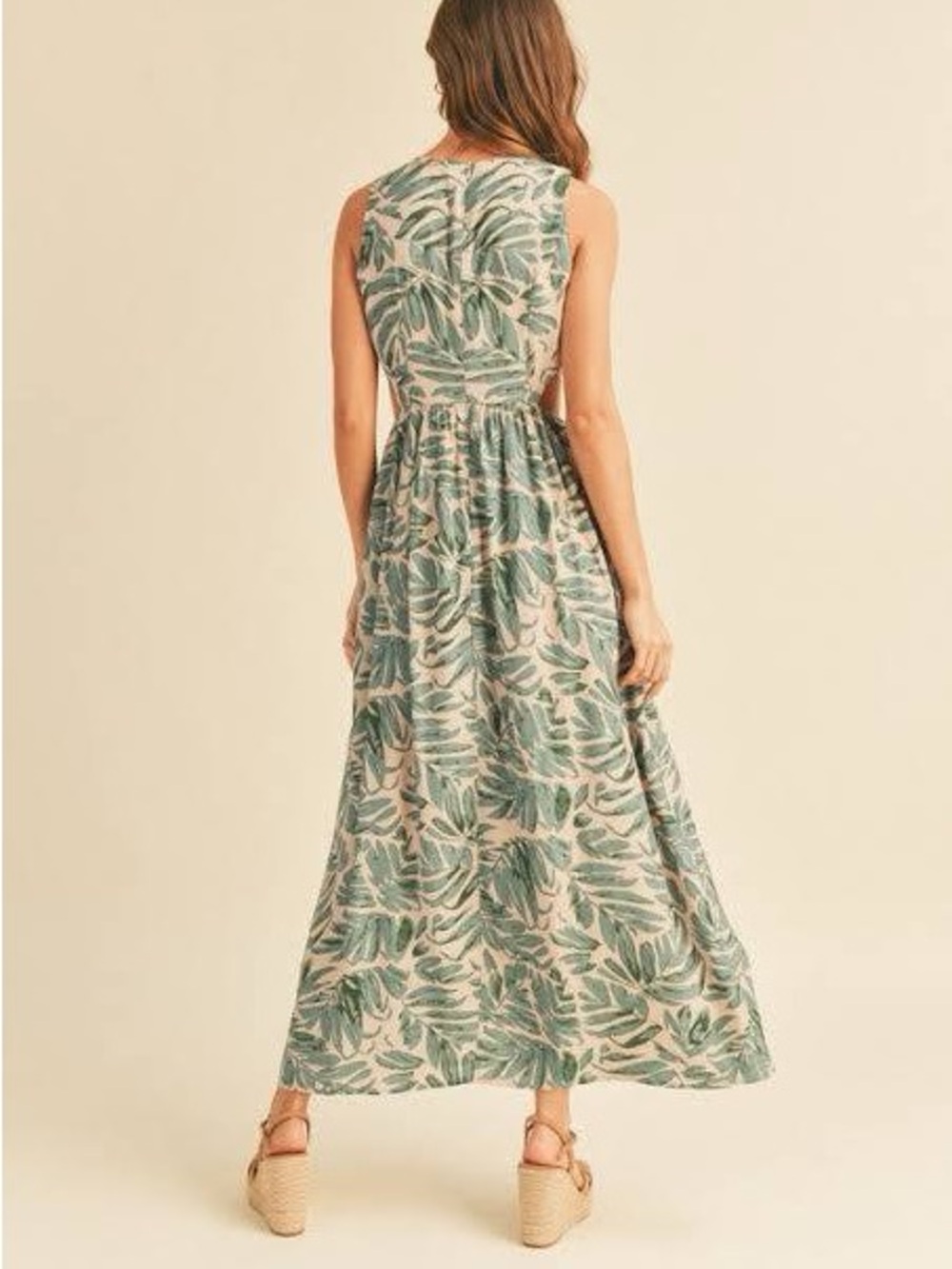 Miou Muse Fern Dress NWT Tropical Leaf Cutout Open Back Maxi Pink Green Large - Picture 2 of 6